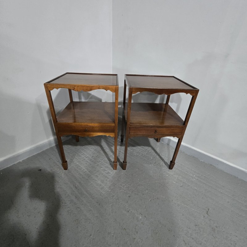 Pair Georgian Mahogany Bedside Lamp Tables - Image 10
