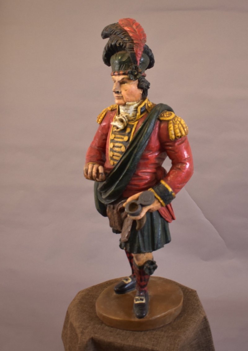 Highlander tobacco figure - Image 4