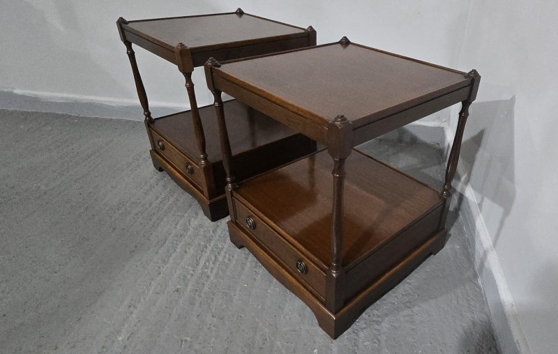 Pair Regency Mahogany Lamp Tables - Image 2