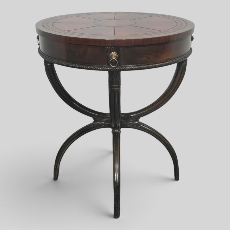Very Good Mahogany Occasional Centre Table
