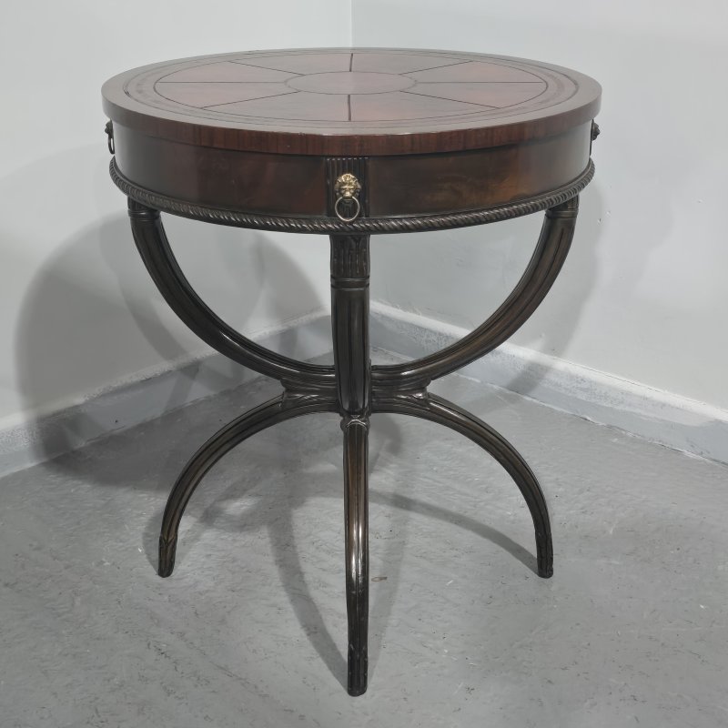 Very Good Mahogany Occasional Centre Table - Image 7