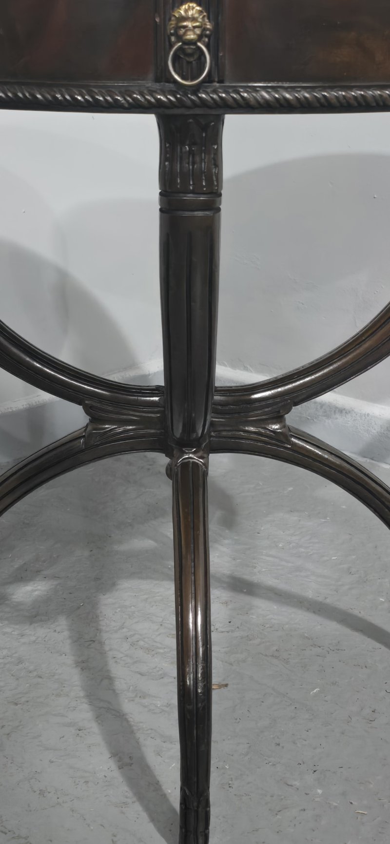 Very Good Mahogany Occasional Centre Table - Image 6