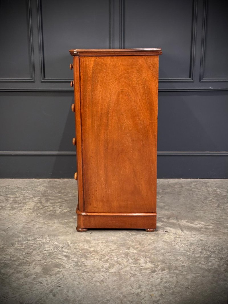 Victorian Mahogany Chest of Drawers - Image 8