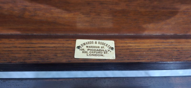 Inlaid Mahogany Wine Cooler by Edwards and Roberts - Image 10