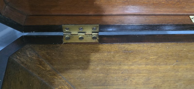 Inlaid Mahogany Wine Cooler by Edwards and Roberts - Image 11