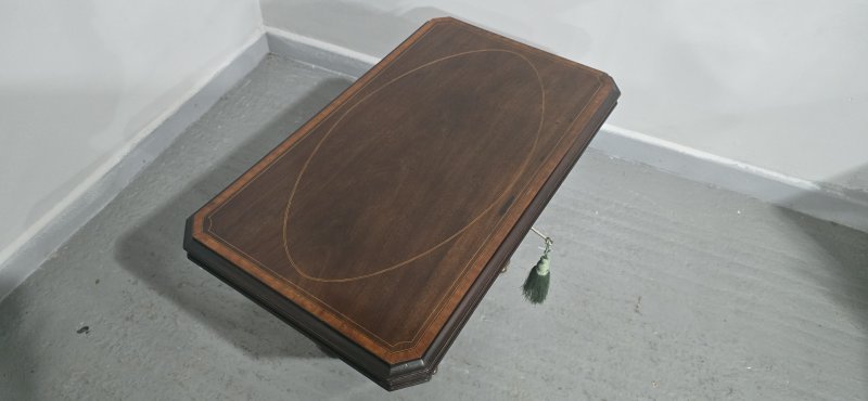 Inlaid Mahogany Wine Cooler by Edwards and Roberts - Image 17