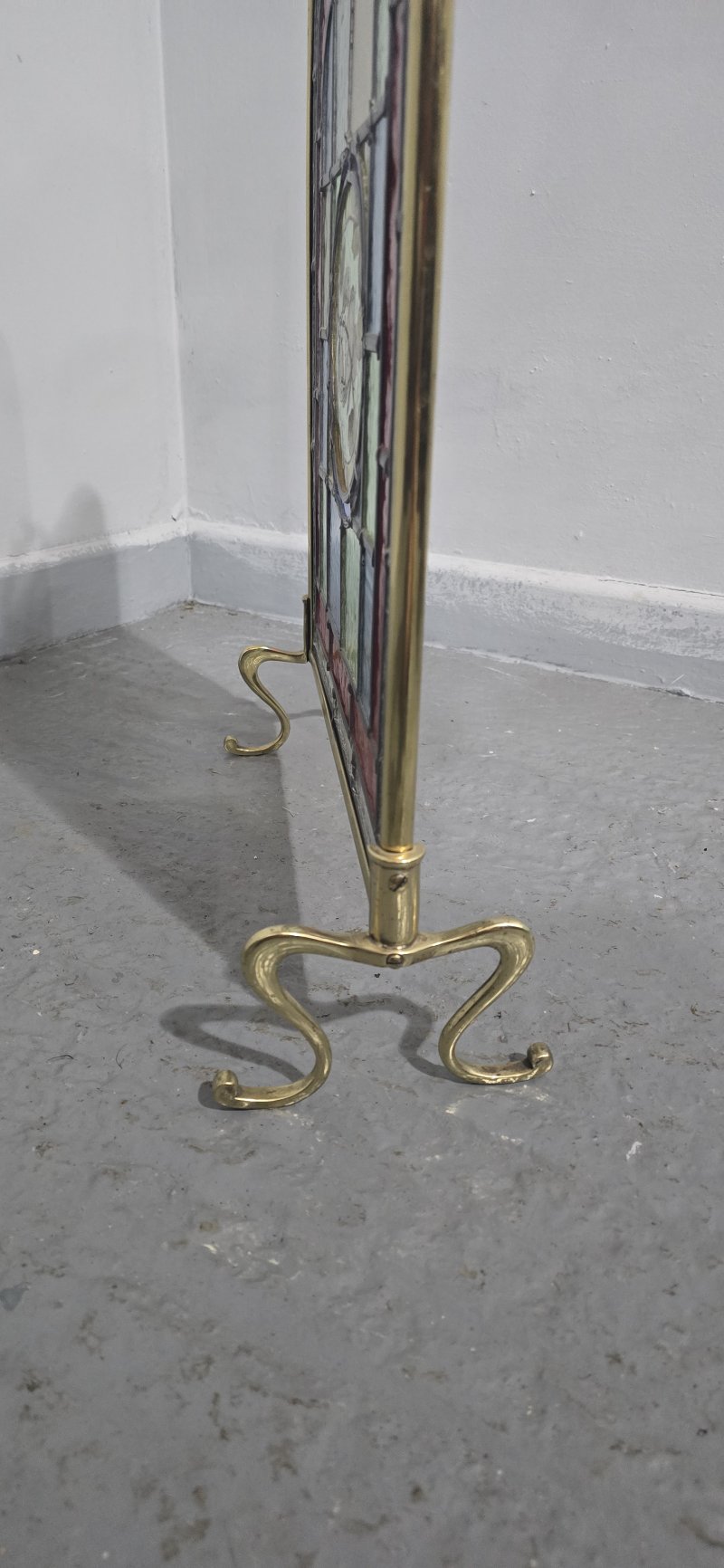 Lovely Brass Fire Screen - Image 5