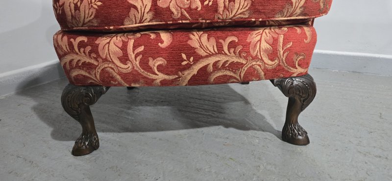 Super Wing Backed Mahogany Chair - Image 10