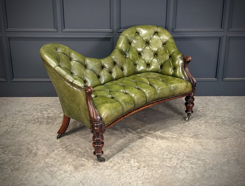 Victorian Green Buttoned Leather Double Spoon-Back Sofa