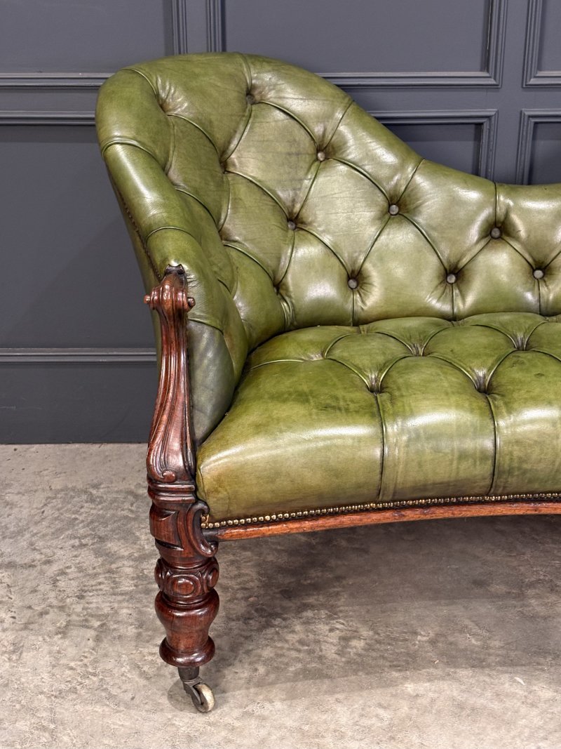 Victorian Green Buttoned Leather Double Spoon-Back Sofa - Image 2