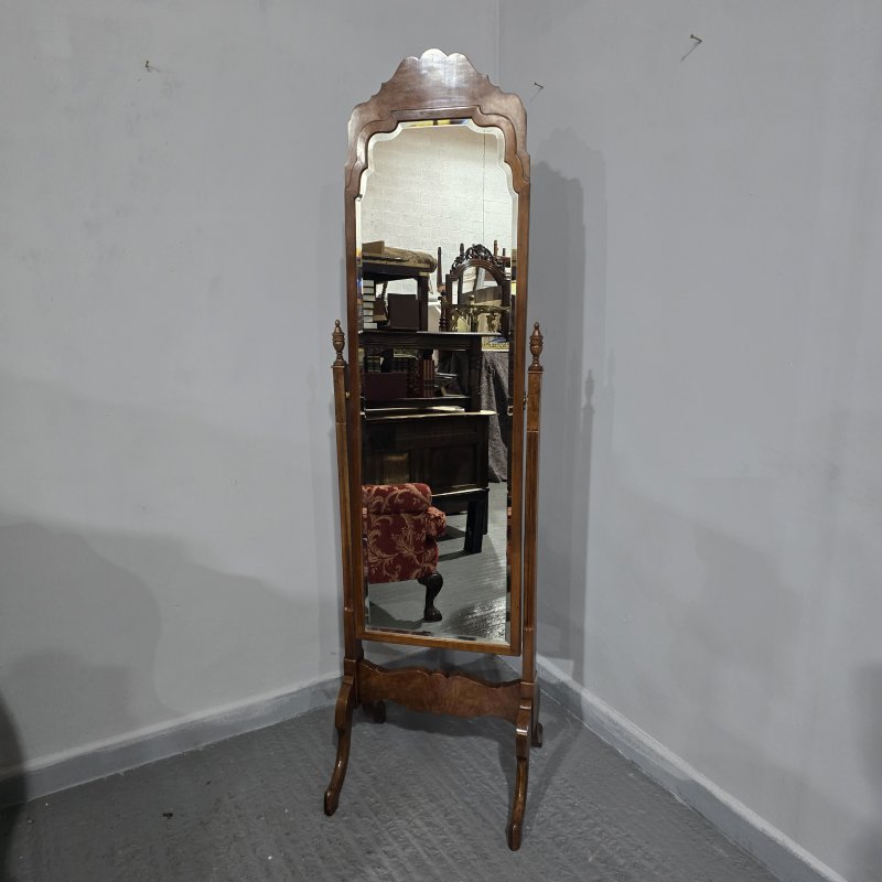 Queen Anne Burr Walnut Cheval Mirror - Image 2