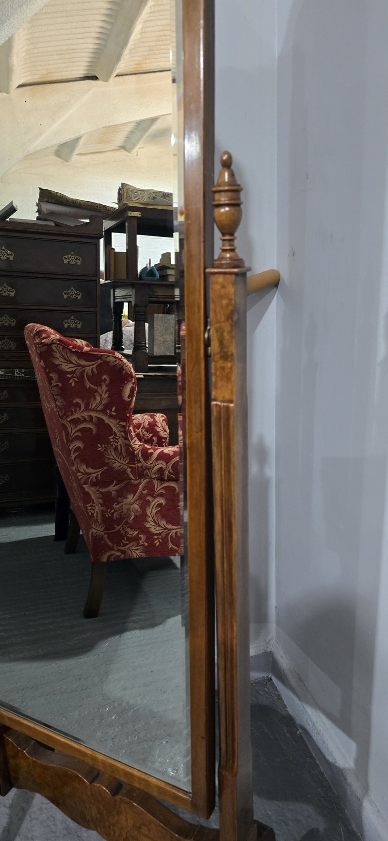 Queen Anne Burr Walnut Cheval Mirror - Image 8