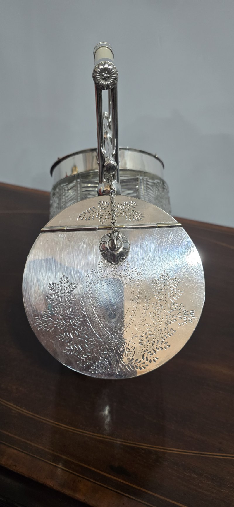 Fine Hobnail Cut Edwardian Biscuit Barrel - Image 9