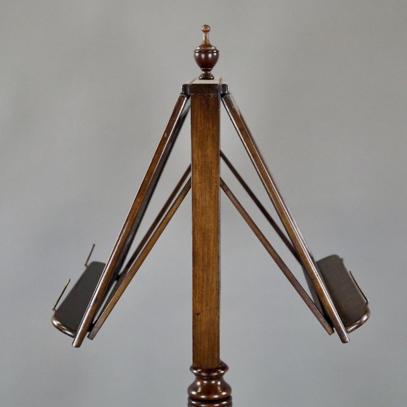 A Superb Mahogany Fretted Duet Stand - Image 4