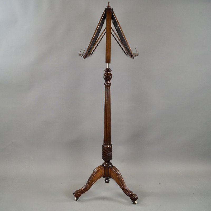 A Superb Mahogany Fretted Duet Stand - Image 5