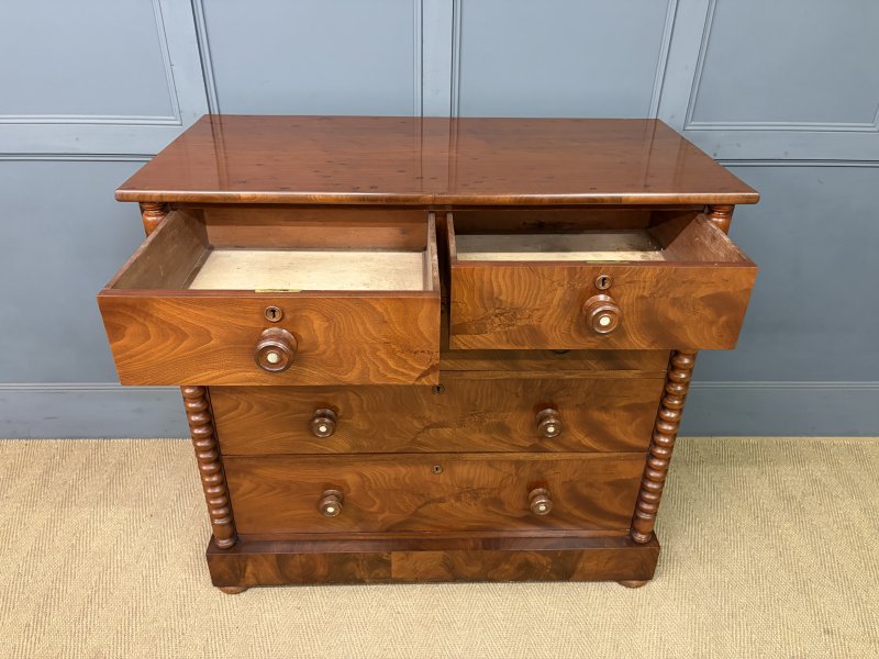 Victorian Mahogany Chest of Drawers - Image 7
