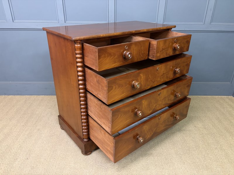 Victorian Mahogany Chest of Drawers - Image 11