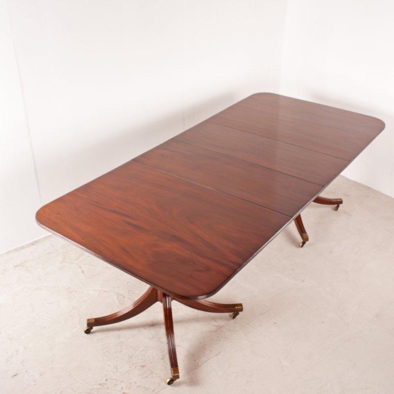 Regency Style Twin Pillar Dining Table With Two Leaves