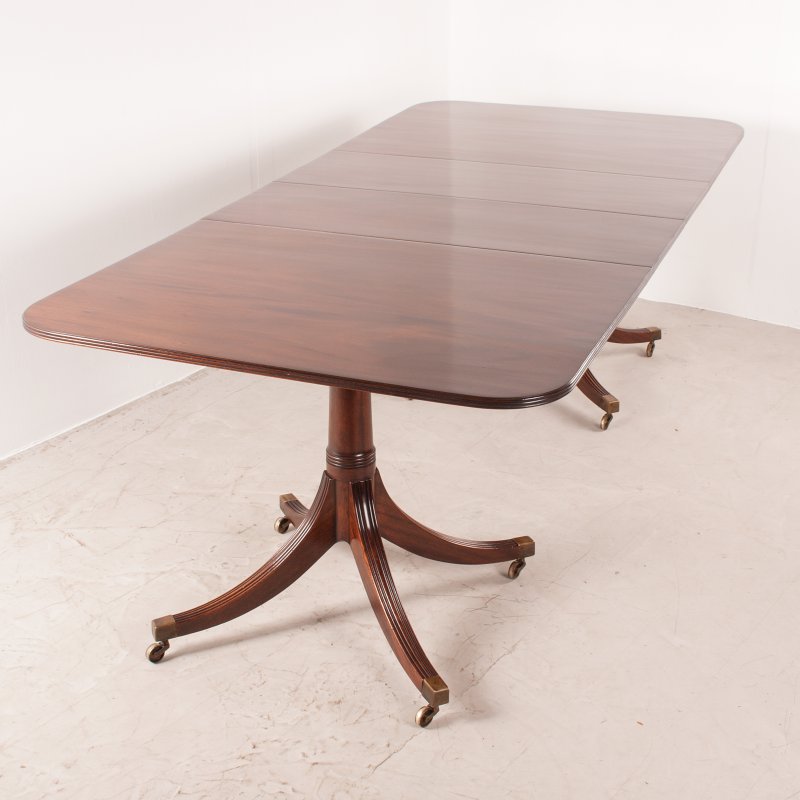 Regency Style Twin Pillar Dining Table With Two Leaves - Image 2