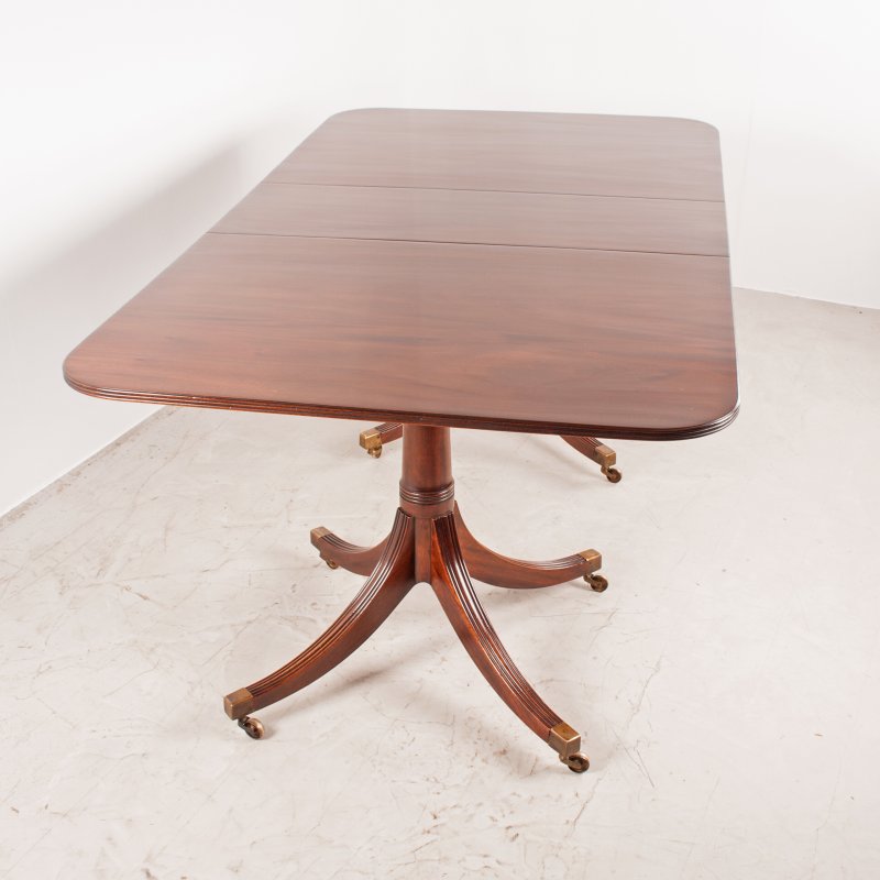 Regency Style Twin Pillar Dining Table With Two Leaves - Image 13