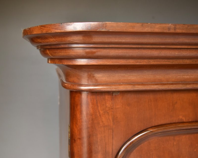 Victorian Mahogany Double Wardrobe Compactum - Image 3