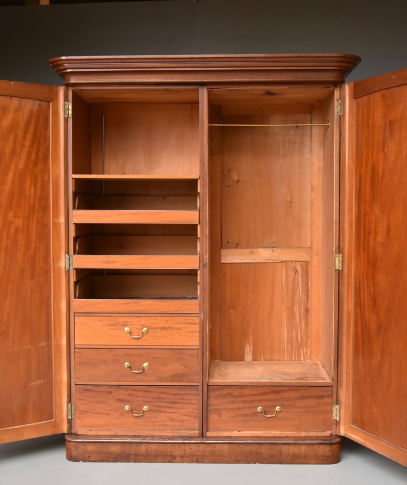 Victorian Mahogany Double Wardrobe Compactum - Image 2