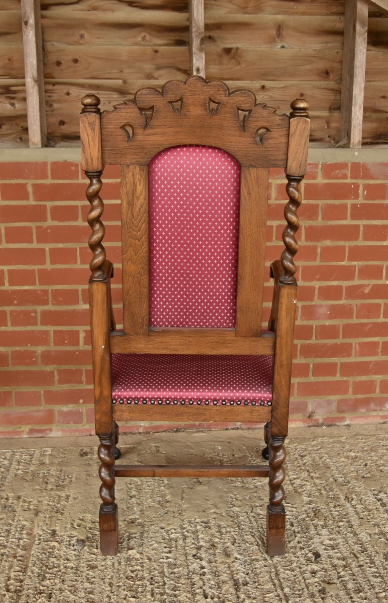 Set of Eight Oak Barley Twist Dining Chairs - Image 9