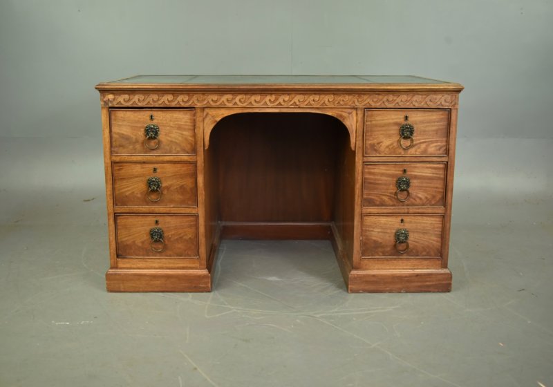 19th Century Regency Style Mahogany Pedestal Desk - Image 2