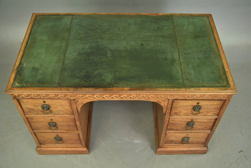 19th Century Regency Style Mahogany Pedestal Desk - Image 5