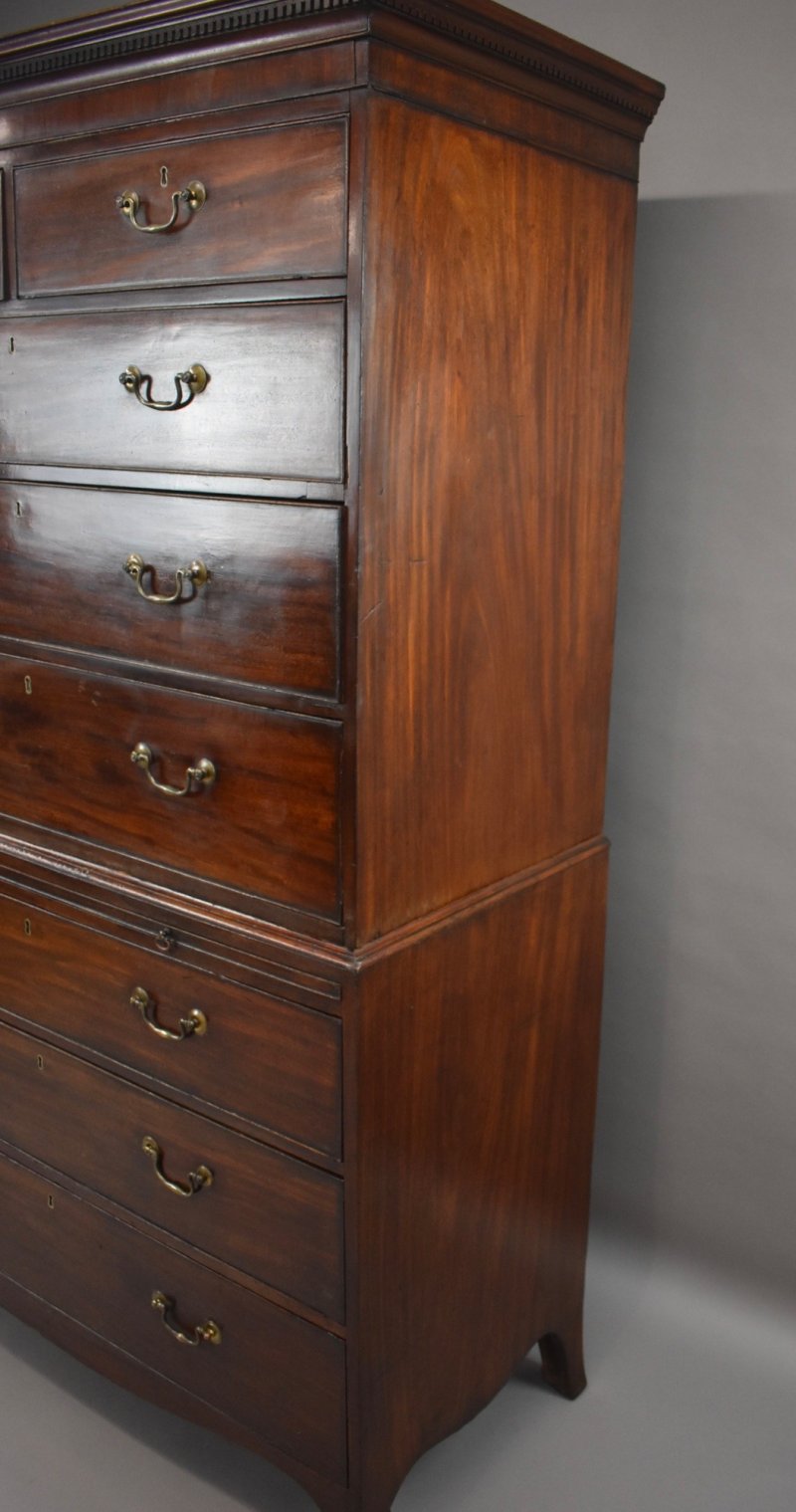 Large Georgian Mahogany Tall Boy Chest on Chest - Image 4