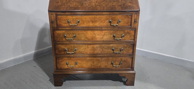 Super Burr Walnut Queen Anne Bureau - Image 2