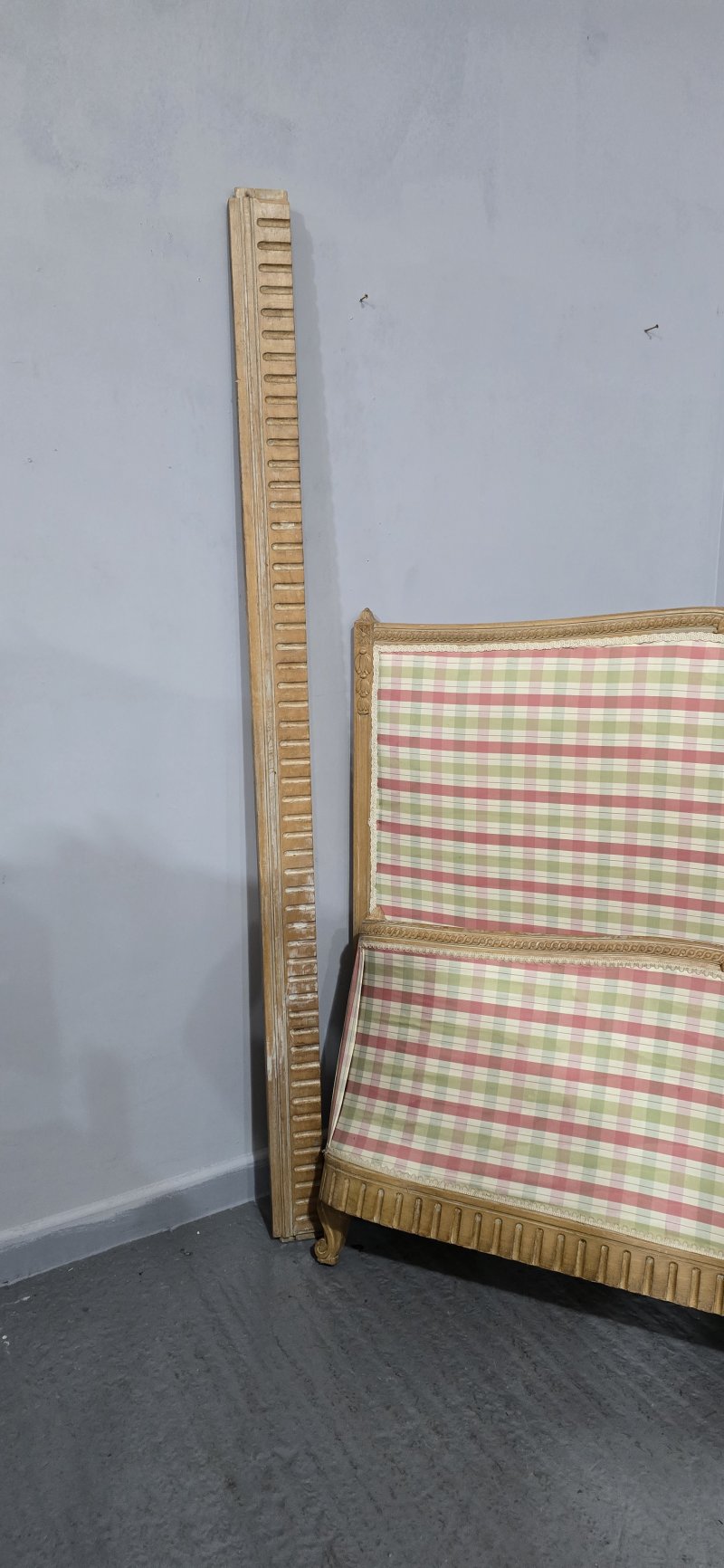 French Limed Curved Double Bed - Image 3