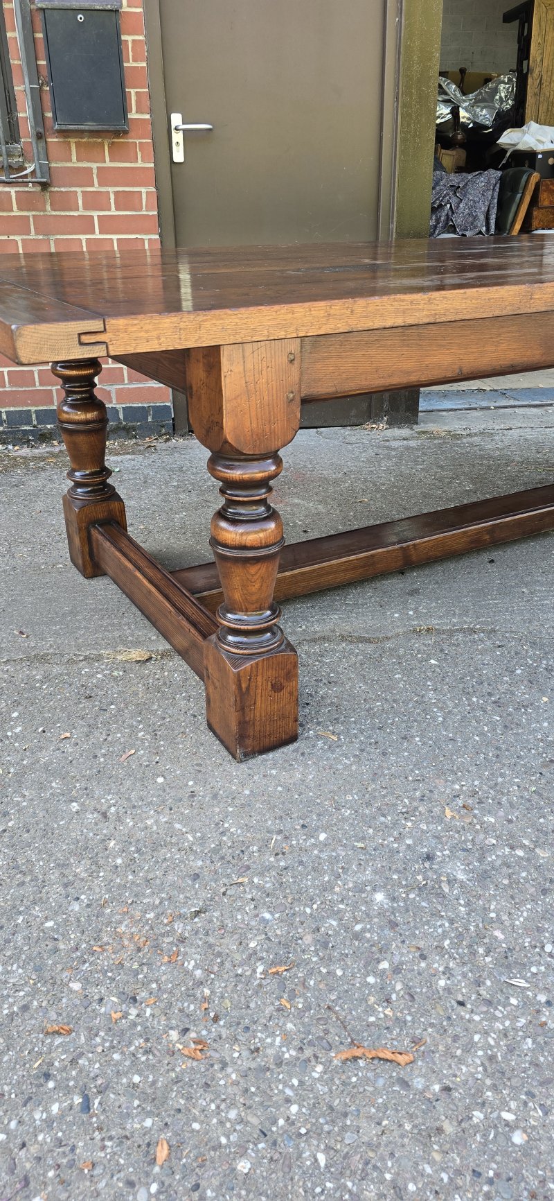 Huge Plank Oak Refrectory Farmhouse Kitchen Dining Table - Image 15