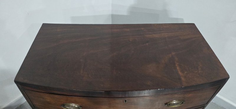 Small Georgian Chest of Drawers - Image 8