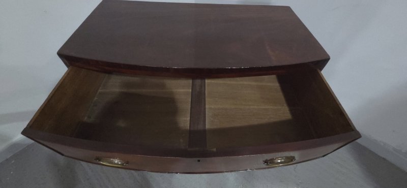 Small Georgian Chest of Drawers - Image 9