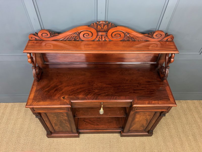 Early 19th Century Flame Mahogany Chiffonier Bookcase - Image 10