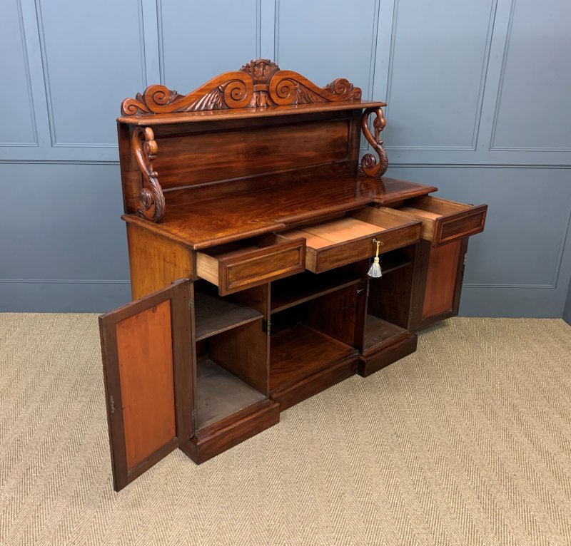 Early 19th Century Flame Mahogany Chiffonier Bookcase - Image 7