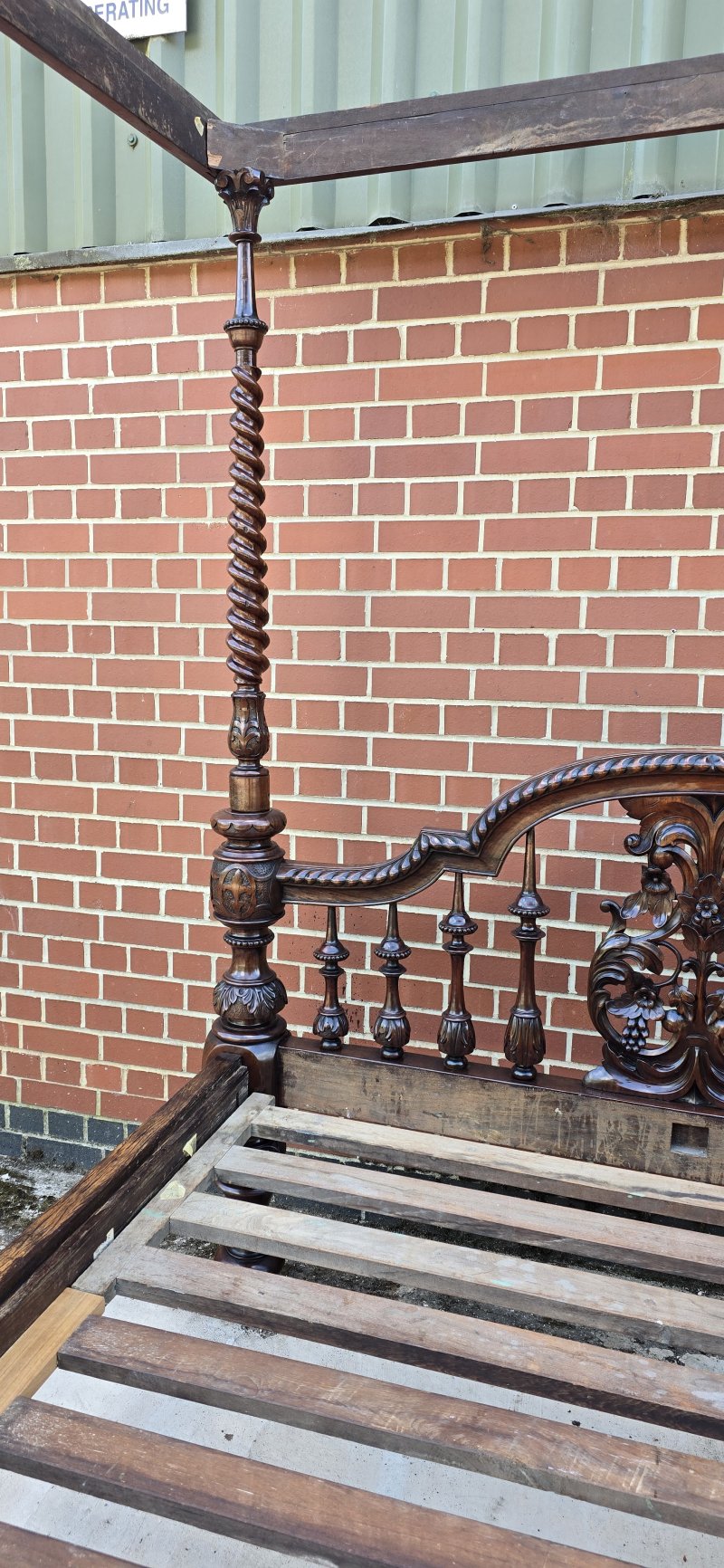 Victorian Anglo-indian Colonial Raj King Size Four Poster Bed (Circa 1880) - Image 10