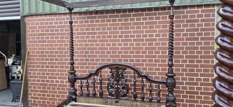 Victorian Anglo-indian Colonial Raj King Size Four Poster Bed (Circa 1880) - Image 8