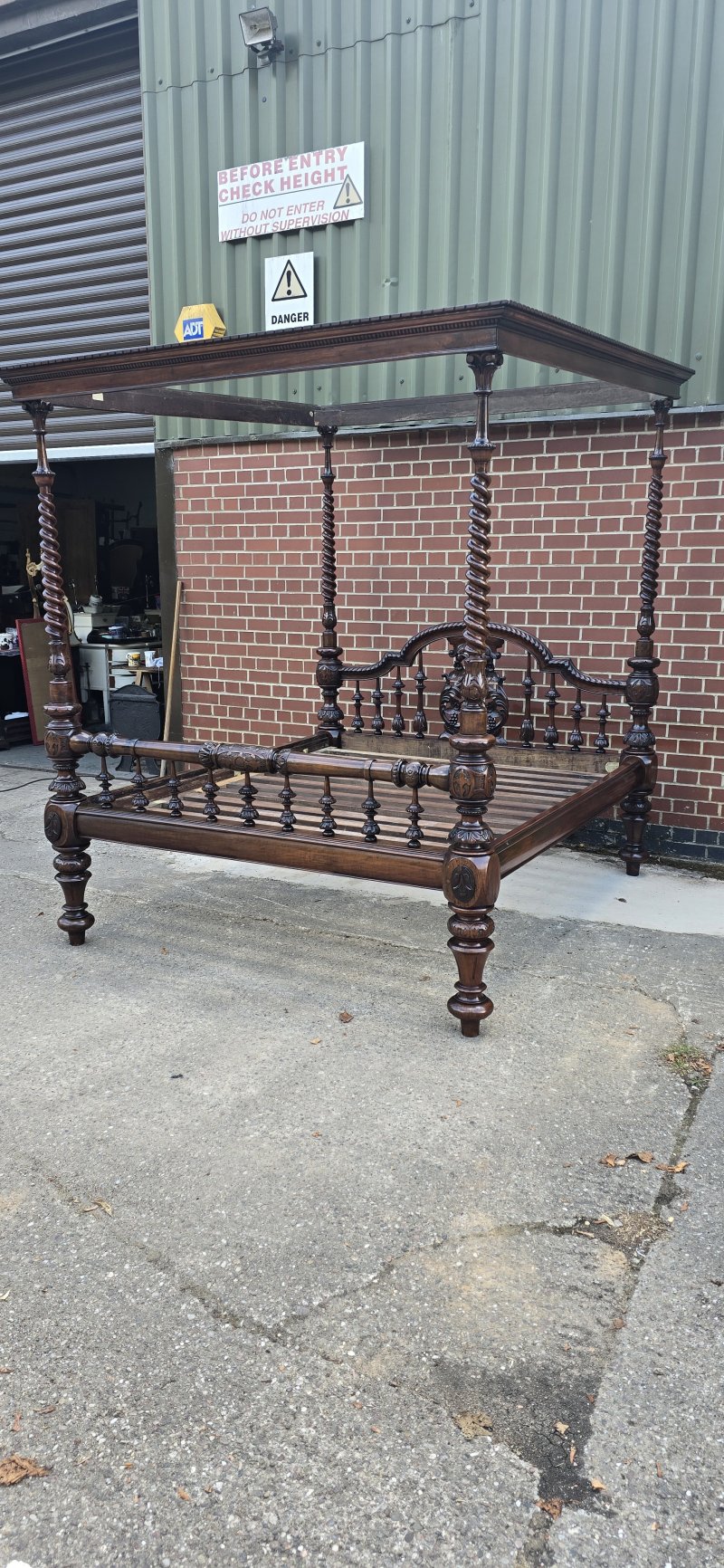 Victorian Anglo-indian Colonial Raj King Size Four Poster Bed (Circa 1880) - Image 11