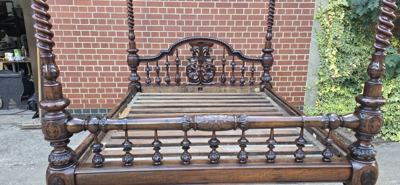 Victorian Anglo-indian Colonial Raj King Size Four Poster Bed (Circa 1880) - Image 24