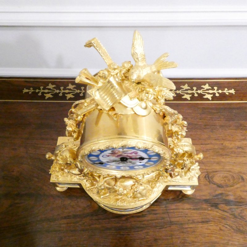 French Louis XV Style Gilt Bronze & Porcelain Mantel Clock by Henry Marc - Image 10