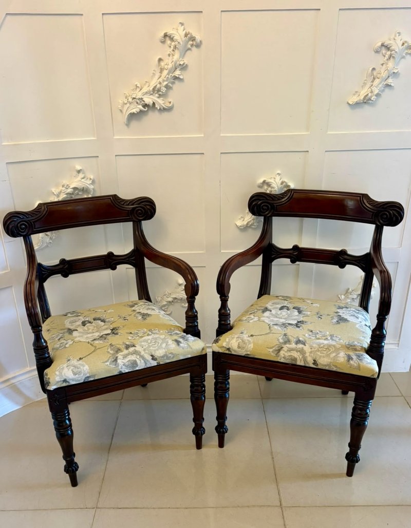 Antique Regency Mahogany Set of 8 Dining Chairs Including 2 Carvers - Image 6