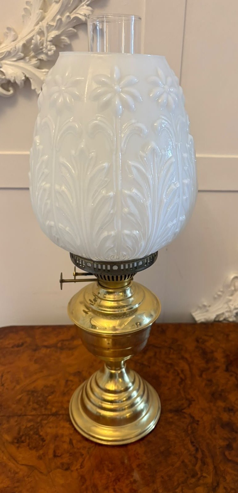 Antique Edwardian Near Pair of Brass Oil Lamps with Opaline Glass Shades - Image 10