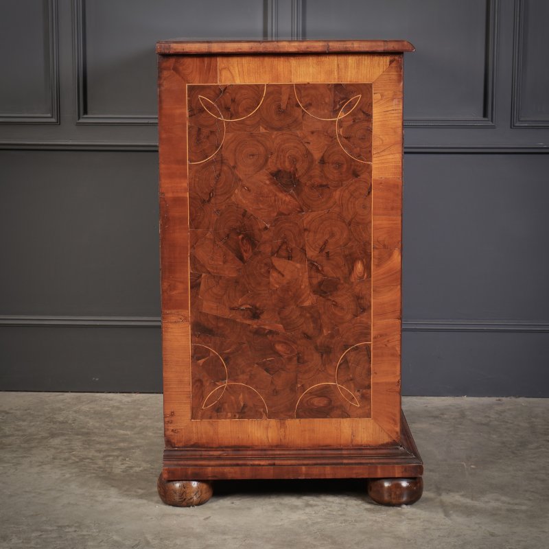 17th Century Oyster Veneered Chest Of Drawers - Image 12