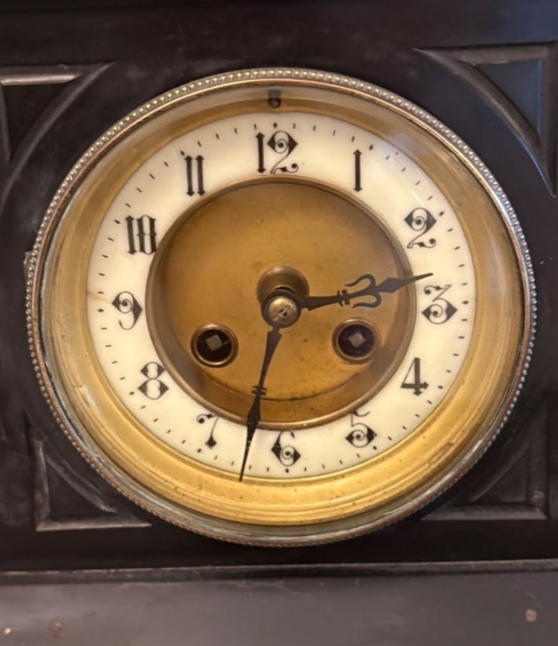 Antique French Black Marble & Gilt Brass Architectural Mantel Clock - Image 3
