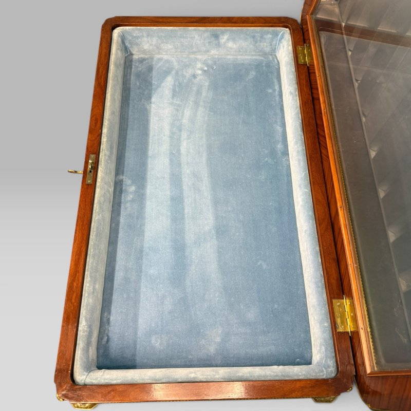 French Louis XVI Style Bijouterie Display Table after François Linke, c.1960 - Image 10