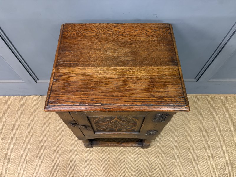 Carved Oak Cupboard - Image 8
