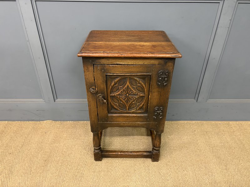 Carved Oak Cupboard - Image 11