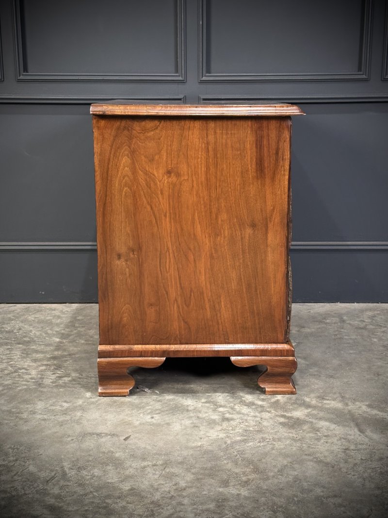 18th Century Queen Anne Walnut Chest of Drawers - Image 12